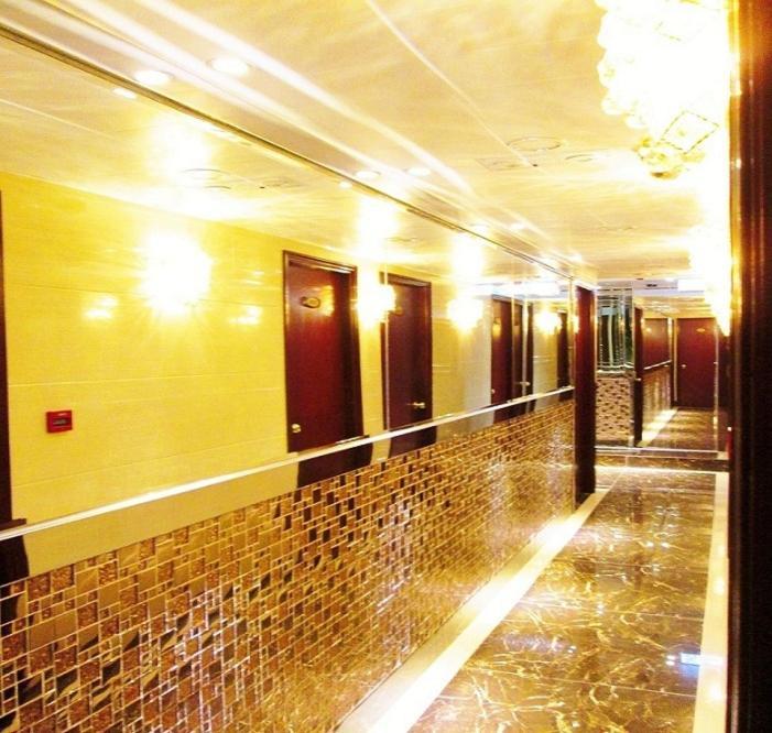 New Chung King Mansion Guest House - Tower C Гонконг Экстерьер фото